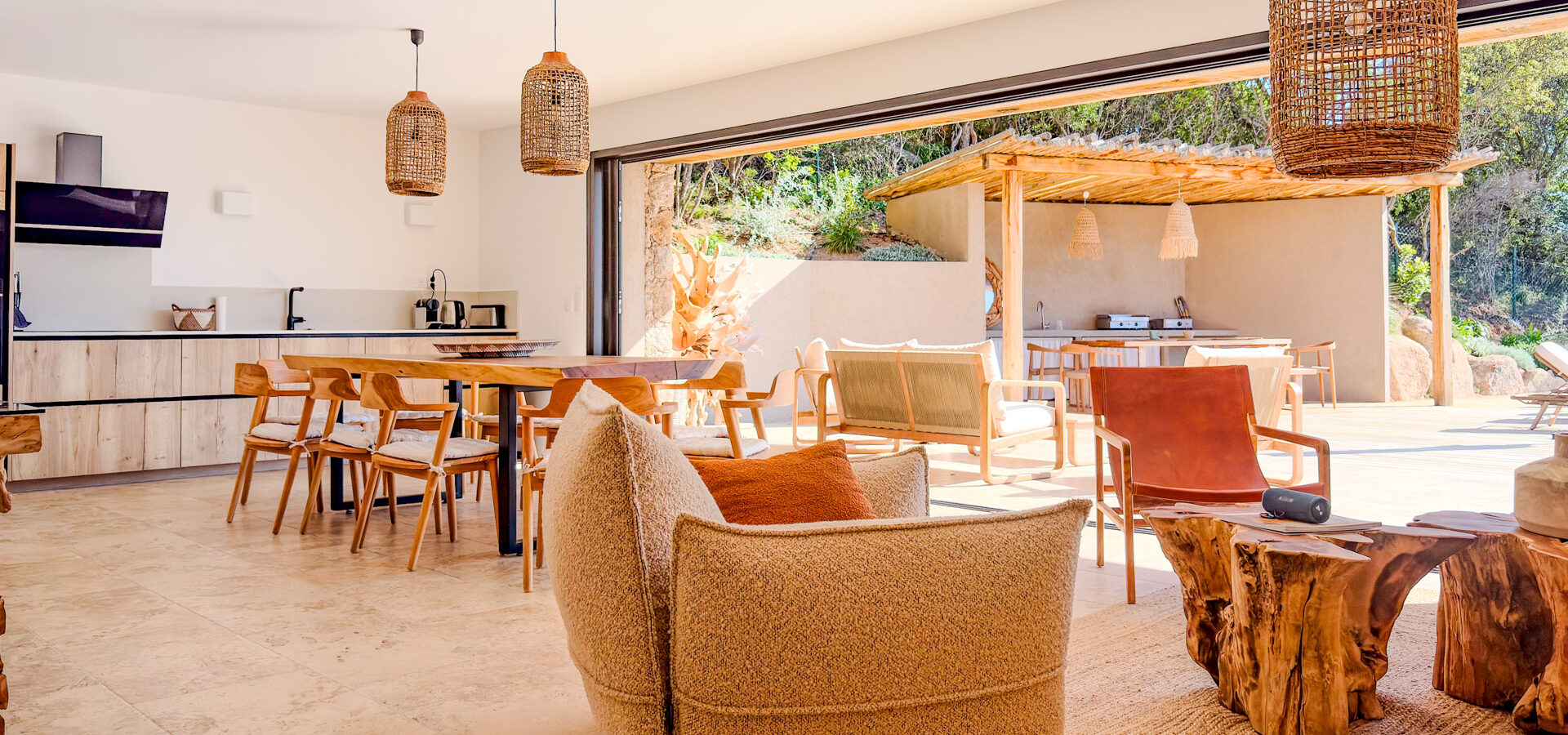 Cuisine et salon - CASA DAMICHI